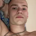 Vladlen из Ровенек, ищу на сайте знакомства на одну ночь