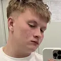 Я Ваня, 20, из Могилёва, ищу знакомства без обязательств
