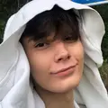Кирилл из Кирова, мне 18, познакомлюсь для секса на одну ночь