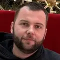 Назар из Львова, мне 27, познакомлюсь для открытые отношения