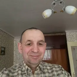 Я Олександр Базюченк, 54, из Фастова, ищу знакомство для общения