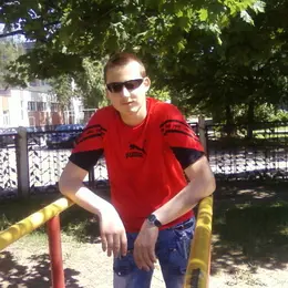 Я Сергей, 30, из Борисова, ищу знакомство для постоянных отношений