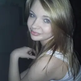 Я Алиса, 19, из Кемерово, ищу знакомство для общения