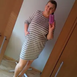 Екатерина из Бердска, мне 27, познакомлюсь для виртуального секса