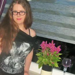 Я Наталья, 18, из Нолинска, ищу знакомство для постоянных отношений