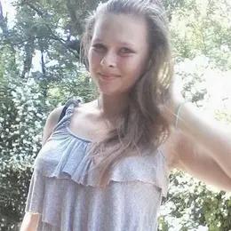 Я Ангелина, 19, из Горнозаводска, ищу знакомство для дружбы