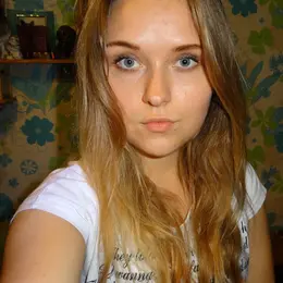 Я Стелла, 19, из Томска, ищу знакомство для постоянных отношений