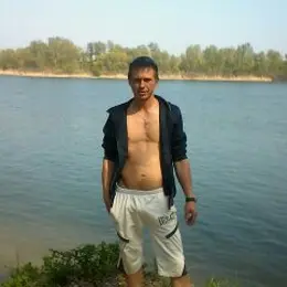 Я Николай, 41, знакомлюсь для регулярного секса в Дзержинском