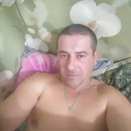 Александр из Кемерово, мне 45, познакомлюсь для секса на одну ночь
