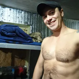 Я Макс, 39, из Киева, ищу знакомство для секса на одну ночь