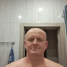 Я Дмитрий, 47, знакомлюсь для секса на одну ночь в Оренбурге