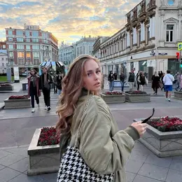 Анастасия из Волгограда, мне 21, познакомлюсь для виртуального секса