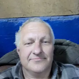 Я Игорь, 58, знакомлюсь для секса на одну ночь в Орле