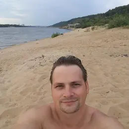 Я Макс, 33, из Нижнего Новгорода, ищу знакомство для секса на одну ночь
