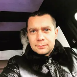 Кирилл из Луховиц, мне 41, познакомлюсь для секса на одну ночь