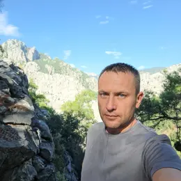 Я Данил, 45, из Магнитогорска, ищу знакомство для приятного времяпровождения