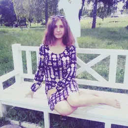 Я Надя, 25, из Александрова, ищу знакомство для секса на одну ночь