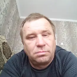 Я Андрей, 47, из Вареновки, ищу знакомство для регулярного секса