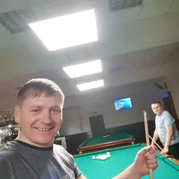 Я Валерий, 43, из Петропавловска-Камчатского, ищу знакомство для приятного времяпровождения
