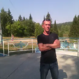Я Антон, 40, знакомлюсь для общения в Воткинске
