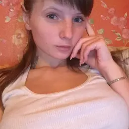 Alina из Луганска, ищу на сайте секс на одну ночь