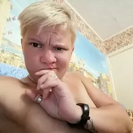 Стася из Иванова, ищу на сайте секс на одну ночь