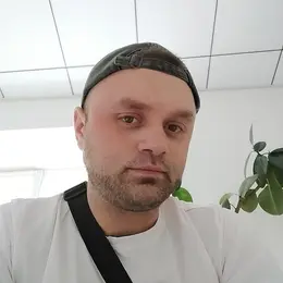 Я Олег, 27, из Измаила, ищу знакомство для регулярного секса