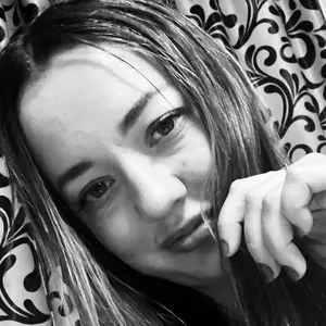 Ксения из Брюсселя, ищу на сайте знакомства на одну ночь