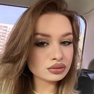 Яна из Франкфурта-на-майне, ищу на сайте знакомства на одну ночь