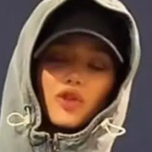 Катя из Ивано-Франковска, мне 24, познакомлюсь для постоянных отношений