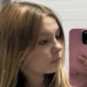 Я Аля, 18, знакомлюсь без обязательств в Бобруйске