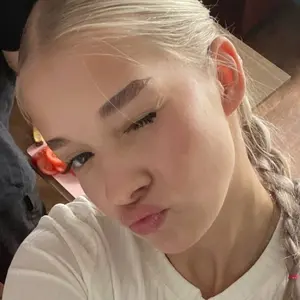 Я Visiik, 18, знакомлюсь для приятного времяпровождения в Несвиже