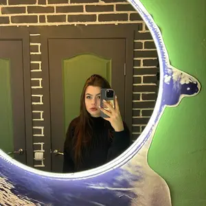 Я Карина, 19, из Луцка, ищу знакомство для виртуального секса