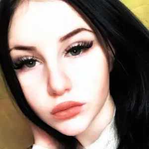 Юлианна из Киева, ищу на сайте общение