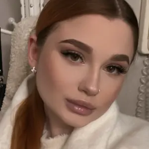 Я Вики, 24, знакомлюсь для приятного времяпровождения в Гомеле