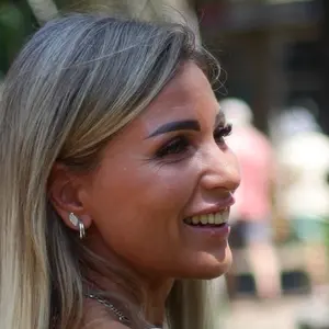 Viktoria из Вашингтона, ищу на сайте общение