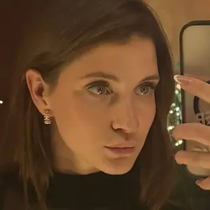 Елизавета из Лейпцига, мне 26, познакомлюсь для постоянных отношений