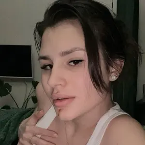 Я Карина, 29, знакомлюсь для без обязательств в Миргороде