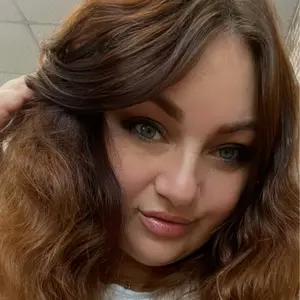 Тетяна из Львова, мне 38, познакомлюсь для приятного времяпровождения