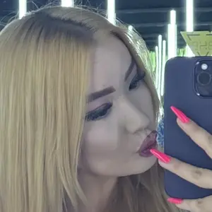 Я Сабина, 23, знакомлюсь на одну ночь в Алматы