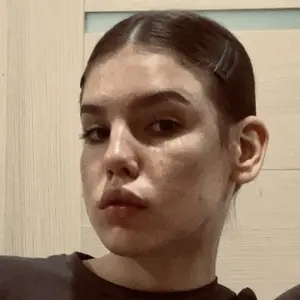 Я Дарья, 19, из Саннефьорд, ищу знакомства без обязательств