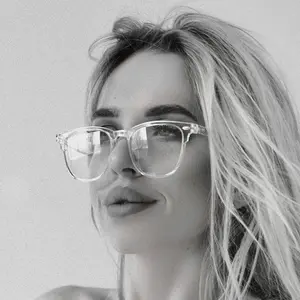 Я Ангелина, 21, знакомлюсь для приятного времяпровождения в Харькове