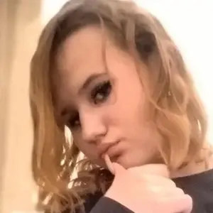 Алина из Витебска, мне 18, познакомлюсь для вирта