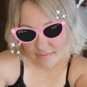 Алиса из Лос-анджелеса, ищу на сайте знакомства без обязательств