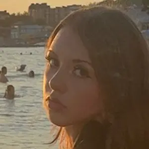 Я Лика, 20, знакомлюсь на одну ночь в Лиде