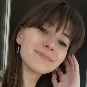 Андріана из Ровно, ищу на сайте приятное времяпровождение