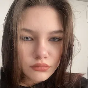 Дарья из Амстердама, ищу на сайте знакомства на одну ночь