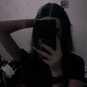 Я Любовь, 19, из Светлогорска, ищу знакомство для постоянных отношений