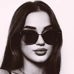 Карина из Полтавы, ищу на сайте знакомства без обязательств