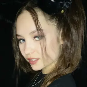 Я Александра, 25, из Тюмени, ищу знакомство для приятного времяпровождения